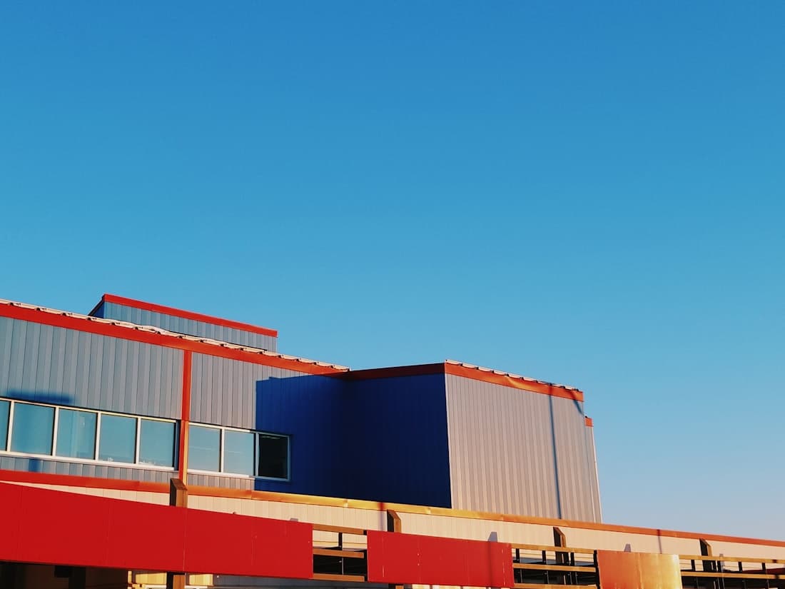 Bâtiment industriel modulaire préfabriqué